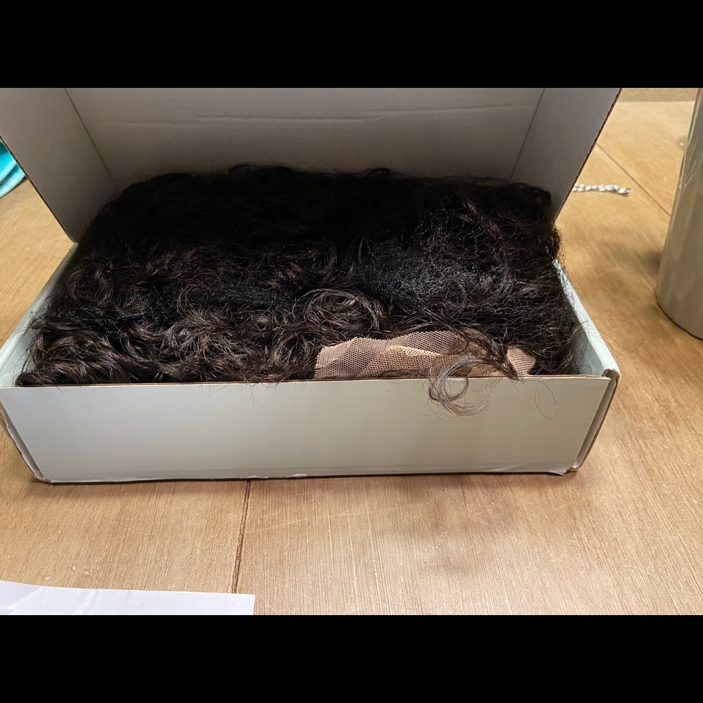 NIB 13x4 8” curly pixie wig